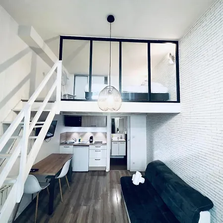 Montchat - 1 Bedroom - Montchat Διαμέρισμα *