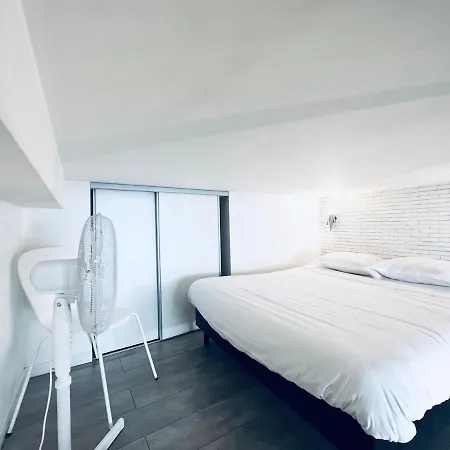 Montchat - 1 Bedroom - Montchat Διαμέρισμα